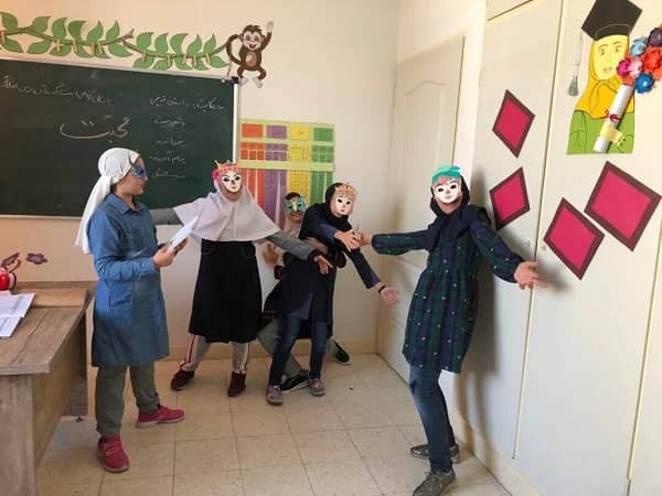 نمایشنامه دانش آموزی ابتدایی نمایشنامه دانش آموزی ابتدایی